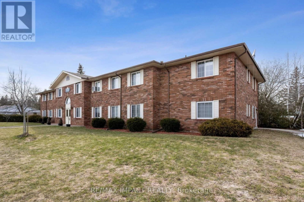 #205 -15 CLIFTON ST, Kawartha Lakes