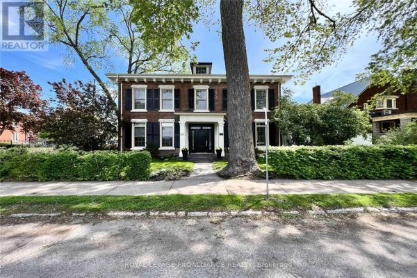 231 JOHN ST, Belleville