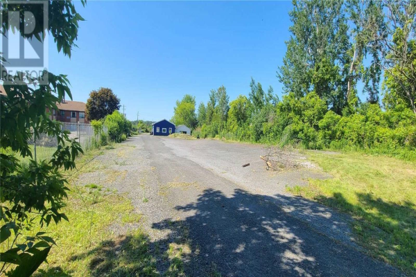 125 DENSMORE RD, Cobourg