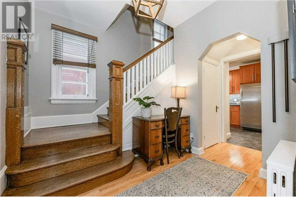 82 ERAMOSA RD, Guelph