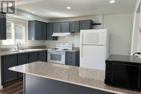513 PARKVIEW CRES, Cambridge