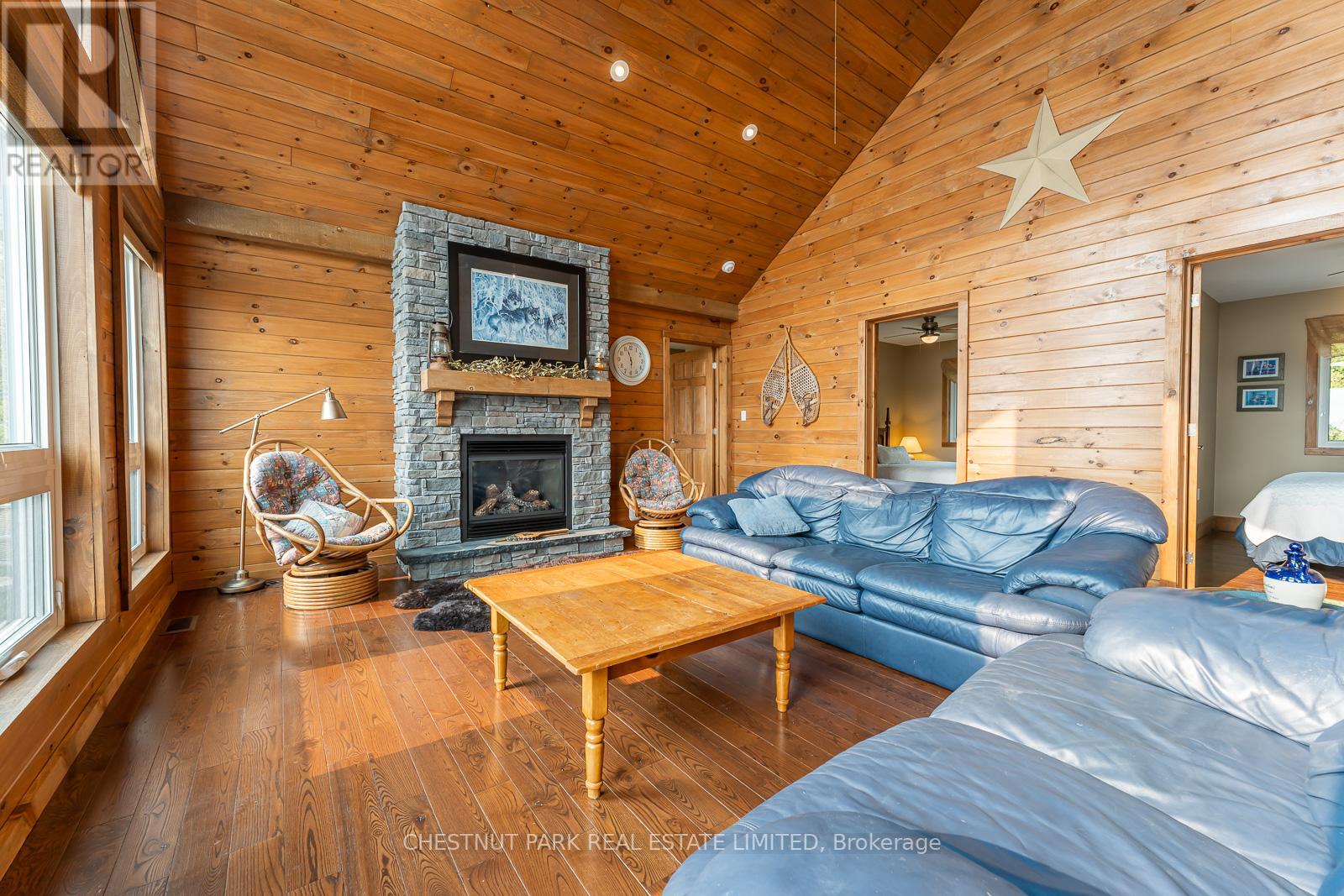 Listing X6036408 - Large Photo # 9