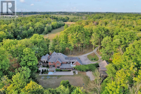 902 SHAVER RD, Hamilton