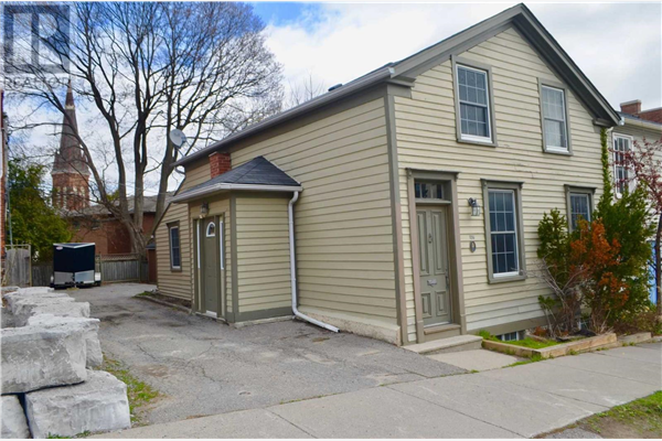 158 WALTON ST, Port Hope