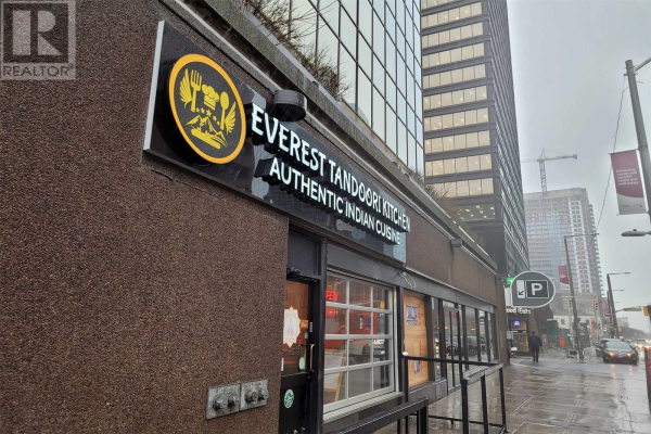 #230 -2 KING ST W, Hamilton