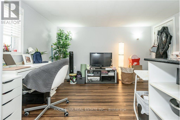 165 NELSON ST, Brantford