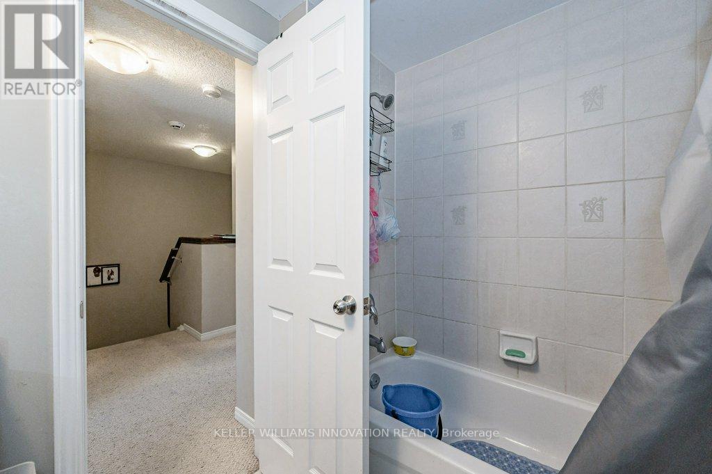 Listing X6042456 - Large Photo # 30