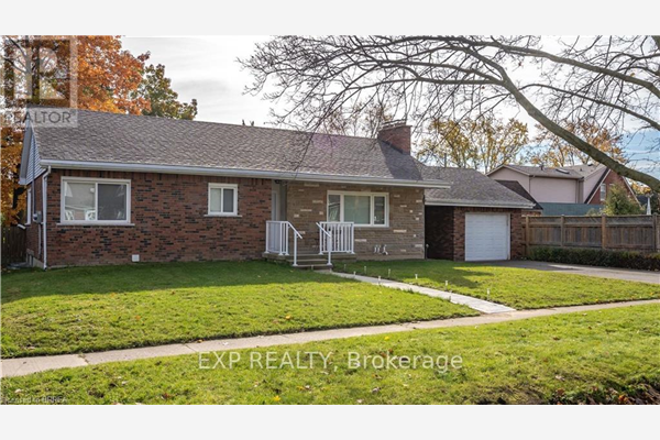 75 HENDERSON AVE, Brantford