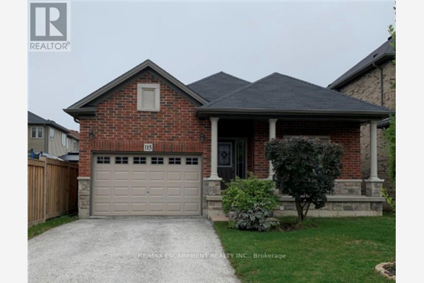 115 COUNTRY FAIR WAY, Hamilton