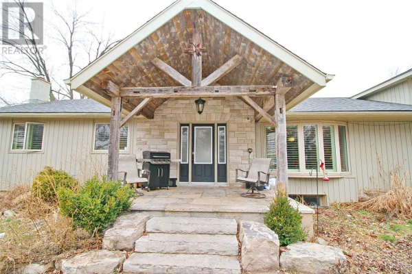 9612 WELLINGTON RD 42 RD, Erin