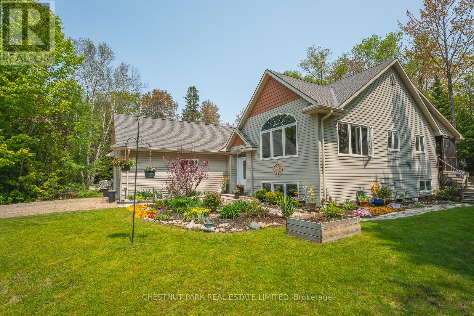 Listing X6046868 - Large Photo # 1