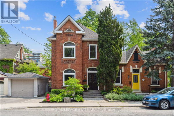 179 HESS ST S, Hamilton