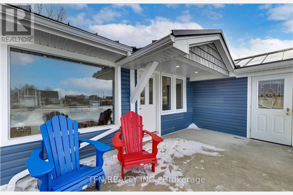 36 DICKINSON AVE, Norfolk