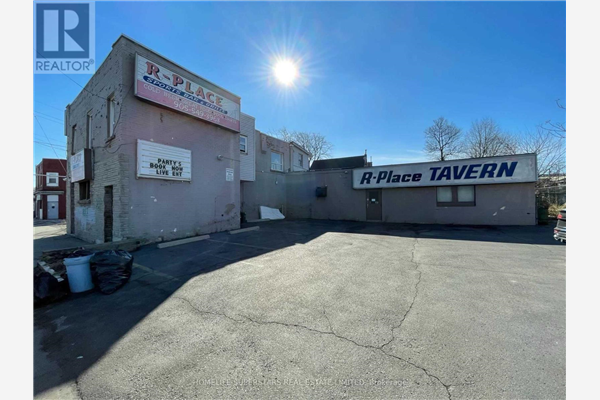 172 BEACH RD, Hamilton