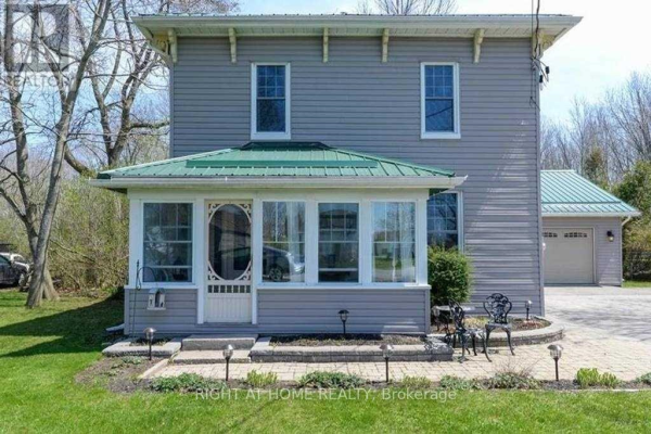 28 CONSECON MAIN ST S, Prince Edward County