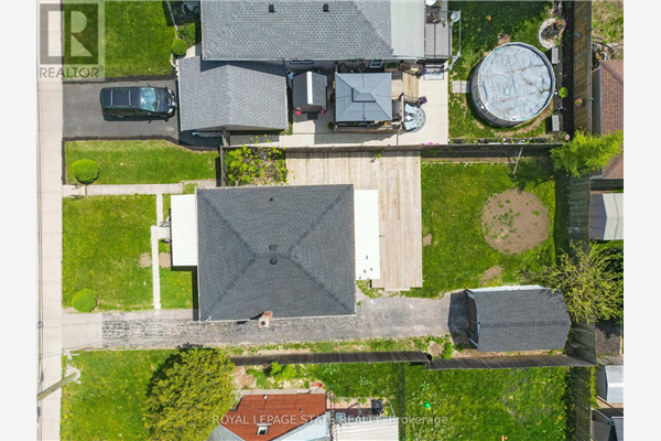 332 INVERNESS AVE E, Hamilton