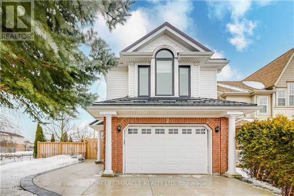 2 BOULDER CRES, Guelph