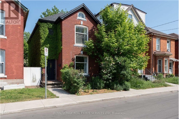74 CHEEVER ST, Hamilton