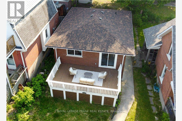 1223 GRANDVIEW AVE, Peterborough
