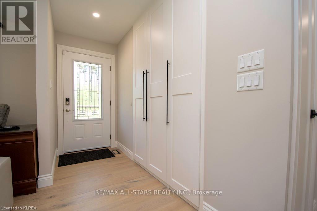 Listing X6080240 - Large Photo # 3