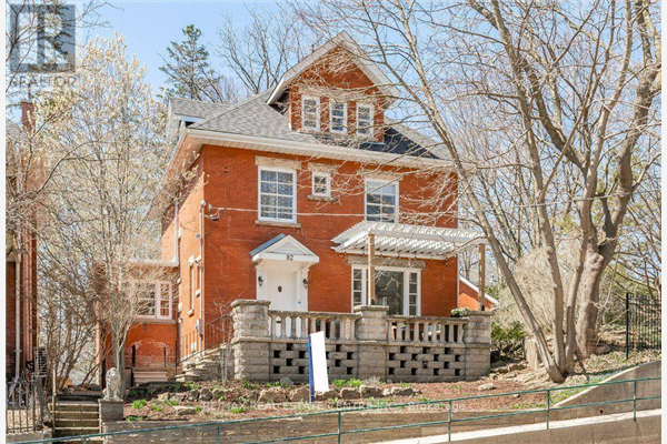 82 ERAMOSA RD, Guelph
