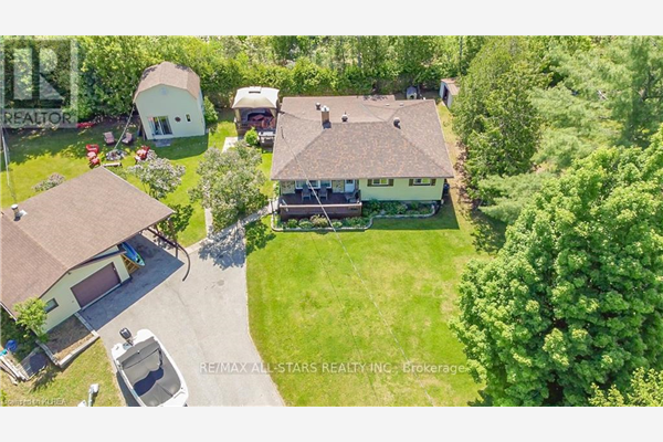13 ALPINE CRES, Galway-Cavendish and Harvey