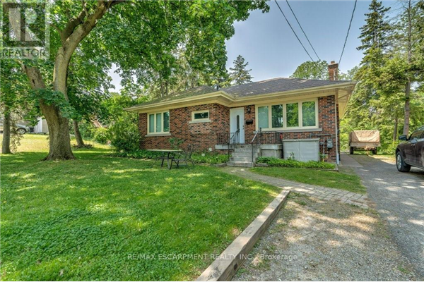5 DALEVIEW CRT, Hamilton