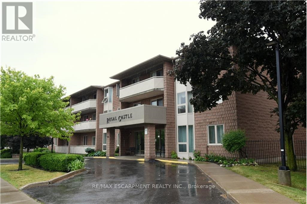 #201 -416 LIMERIDGE RD E, Hamilton