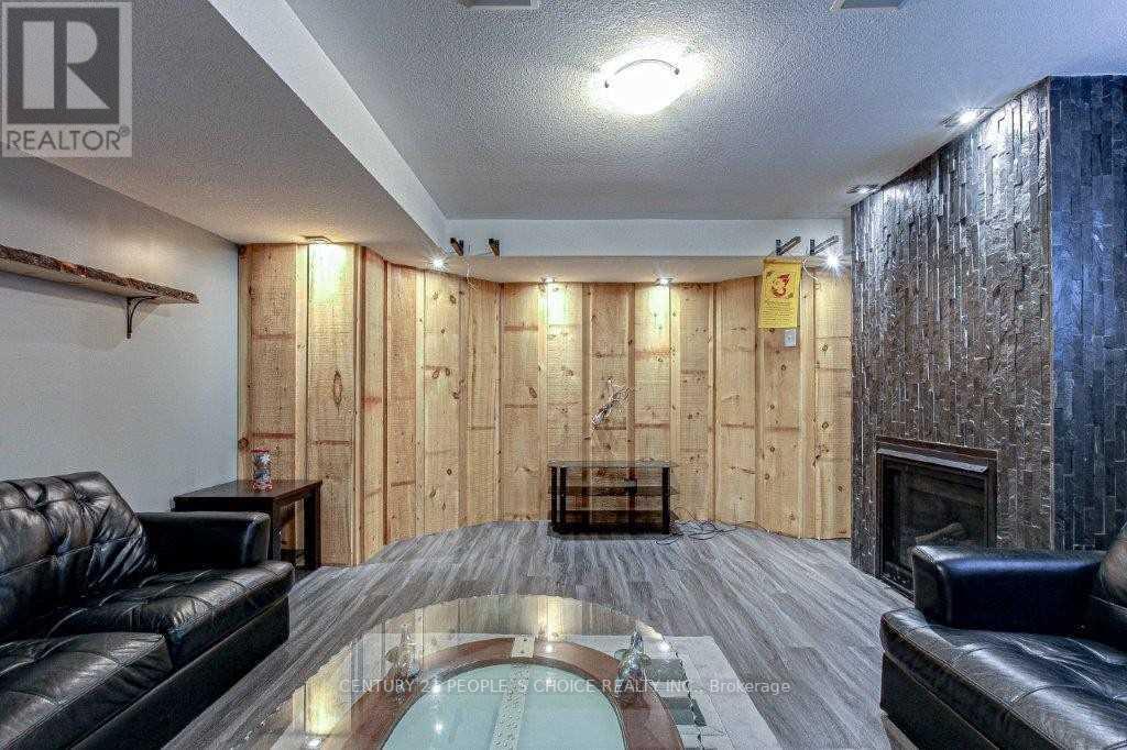 Listing X6100192 - Large Photo # 36