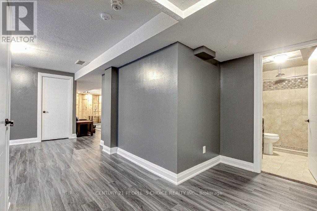 Listing X6100192 - Large Photo # 32