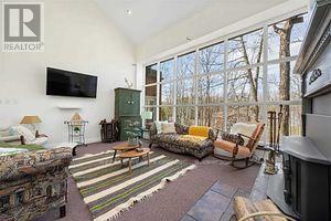 #10 -1326 WINDERMERE RD, #10
