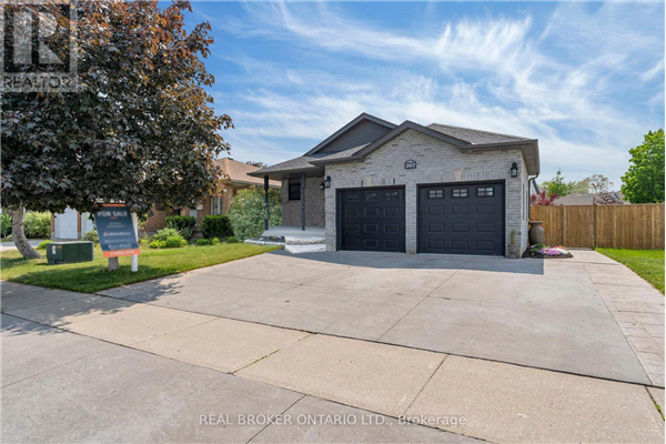 207 STEPHANIE DR, Guelph