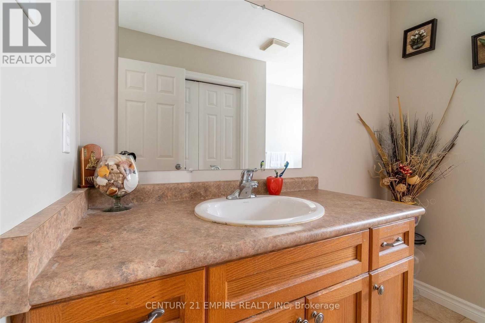 Listing X6108896 - Large Photo # 15