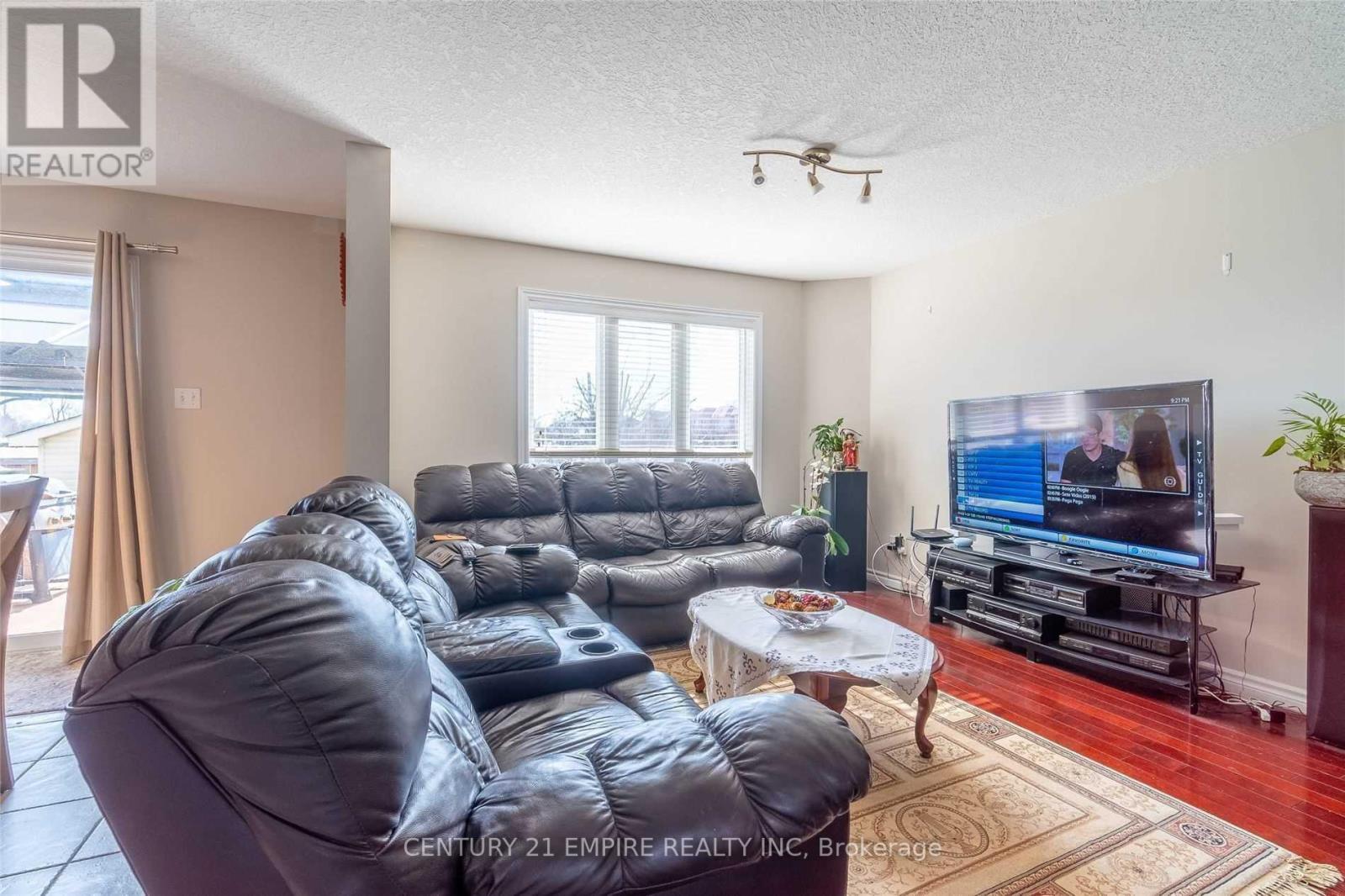 Listing X6108896 - Large Photo # 5