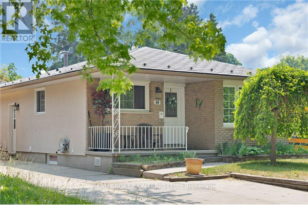 10 CARTIER DR, Kitchener