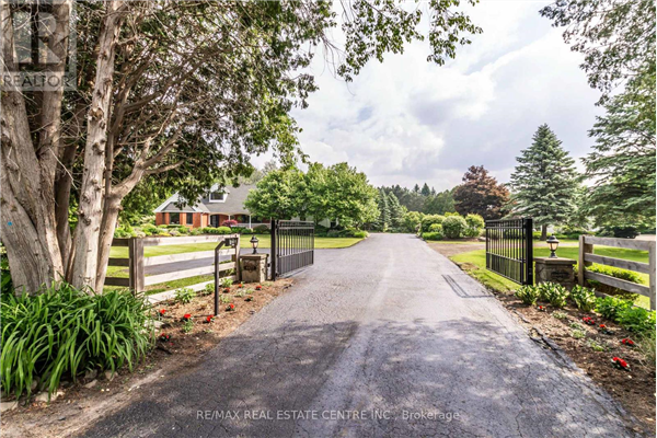 4477 VICTORIA RD S, Puslinch