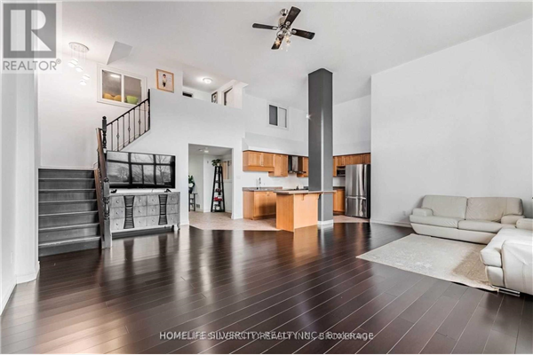 #213 -111 GREY ST, Brant