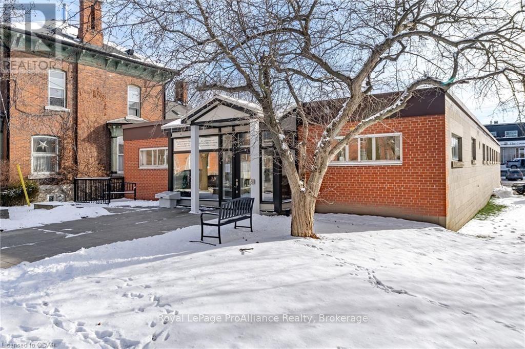 74 KING ST