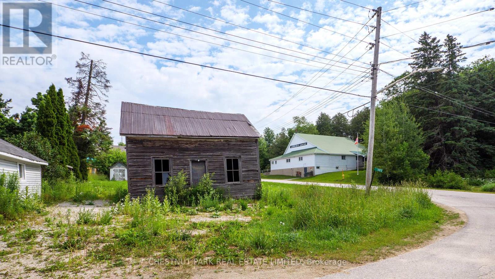 103 FRONT ST