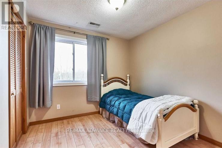1281 COUNTY 5 RD