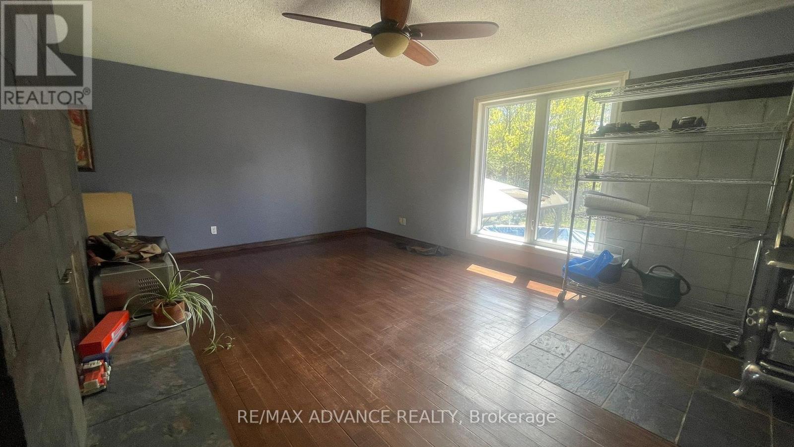 1281 COUNTY 5 RD