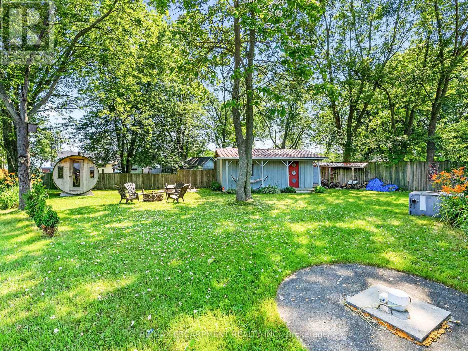 3018 LAKESHORE RD