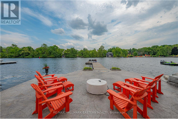 75 RIVERSIDE DR, Kawartha Lakes