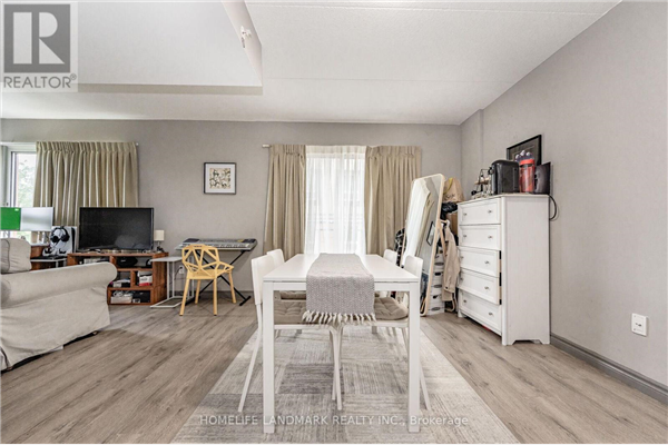 #209 -321 SPRUCE ST, Waterloo