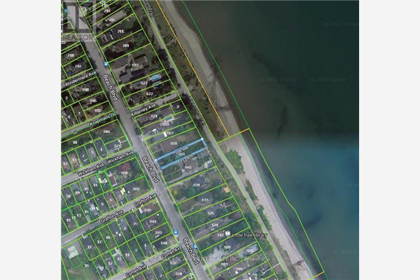 653 BEACH BLVD, Hamilton