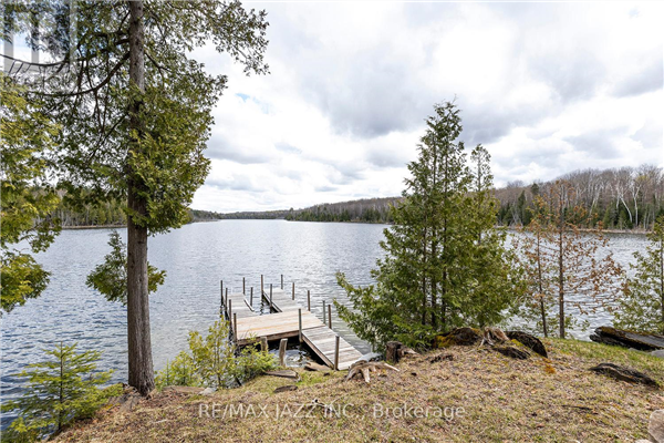 167 BROOKS LANE, Wollaston