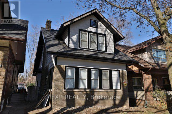 140 GAGE AVE S, Hamilton