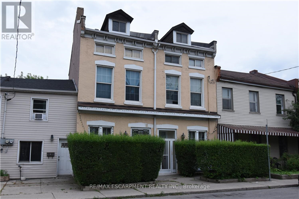 168 MACNAB ST N, Hamilton