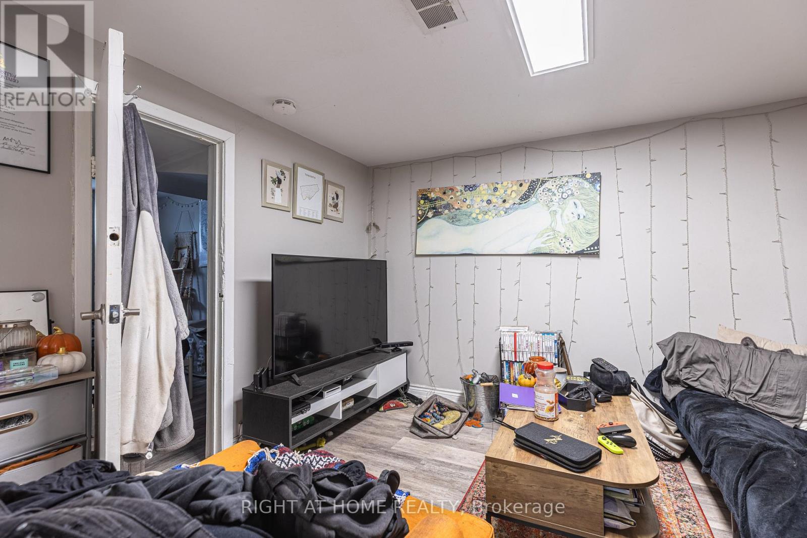 Listing X6663138 - Large Photo # 13