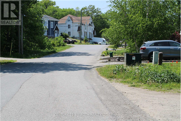 144 MUSQUASH RD, Gravenhurst
